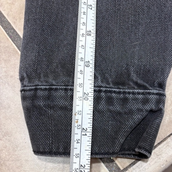 Garage Denim Faded Stone Wash Black Denim Blue Jean Jacket Size Medium - Picture 8 of 8